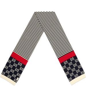 ⛔️SOLD⛔️NWT Gucci cotton knit scarf